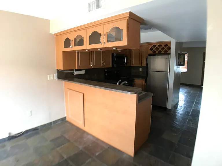 5365 Palm Ave #15 — Photo 8
