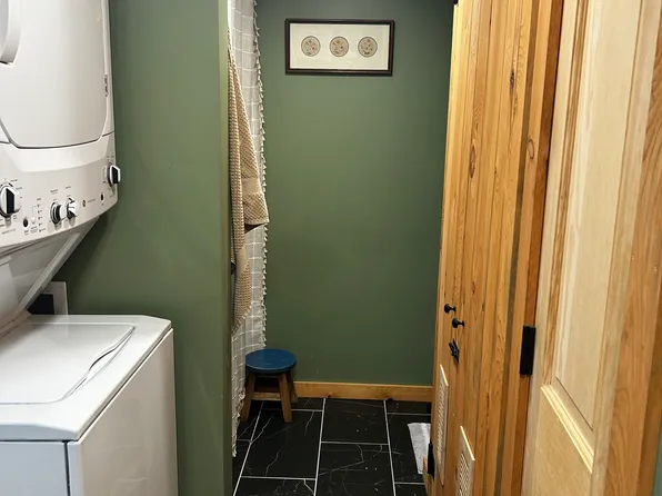 25 Morse Hollow Rd, Poultney, VT 05764