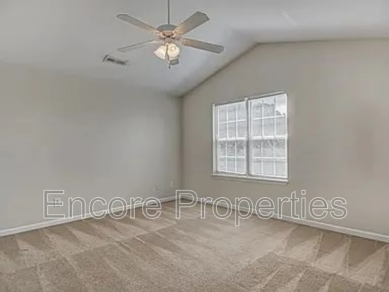 4293 Youngstown Dr — Photo 10