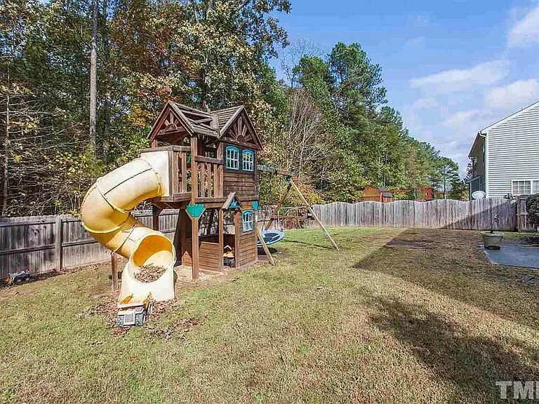 36 Autumn Leaf Ln — Photo 20
