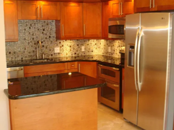 40 High Point Rd #G102, Plantation Key, FL 33036