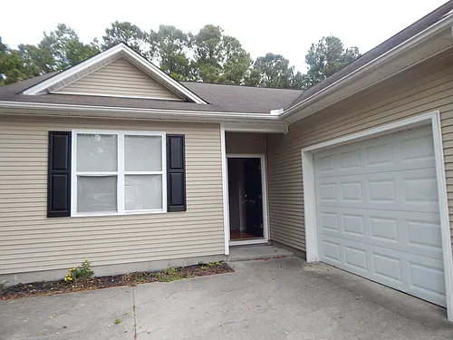 9410 Night Harbor Dr SE Photo 1
