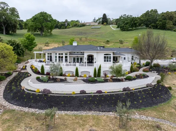 8560 Corriente Rd, Atascadero, CA 93422