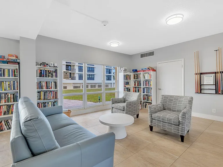 750 N Ocean Blvd #1904 — Photo 36