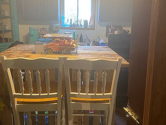 Nice kitchen/big island
