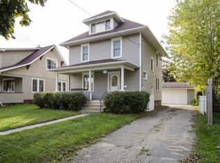 207 11th Ave NE, Rochester, MN 55906