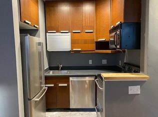 121 Salem St APT 2C, Boston, MA 02113