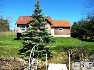 129 Noren Rd, Iron River, MI 49935