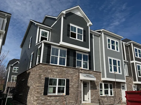 137 Breckenridge Ct, Cranberry Township, PA 16066