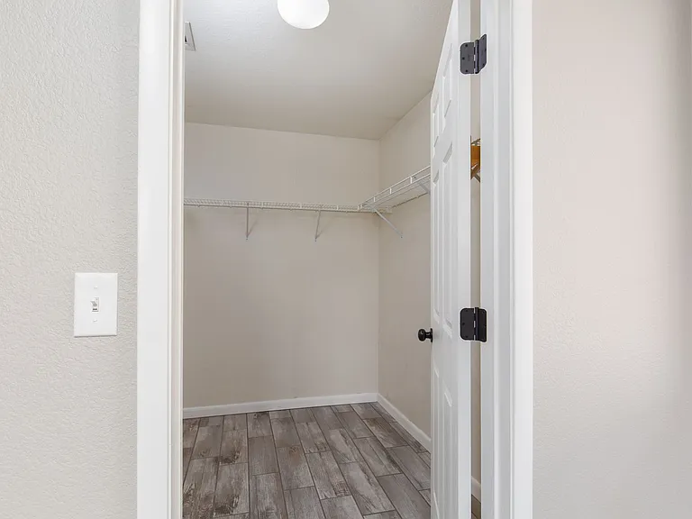 4912 Peaceful Pond Ave — Photo 16