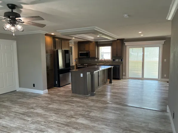 1800 E Prathersville Rd #169, Columbia, MO 65202