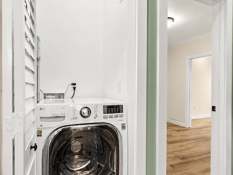 46 Riverdale St #3 — Photo 8