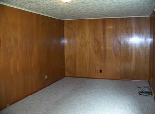 2836 Long Fork Rd, Kimper, KY 41539