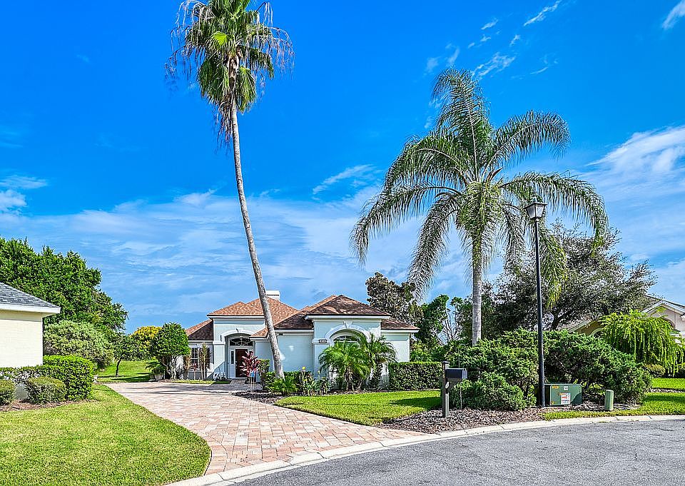 1st image of 806 Doral Ct