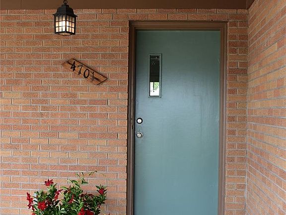 4th image of 4701 Indiana Street