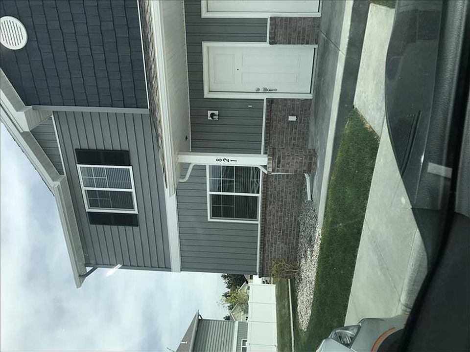 1st image of 821 Trails End