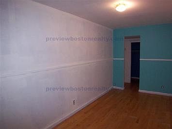 2nd image of 5 Linden St #Tf5lu1