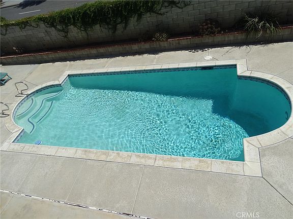 3rd image of 20311 Edmund Rd