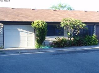 289 Matot St, Brookings, OR 97415