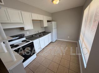 5104 Malibu Ct APT 21, Louisville, KY 40216