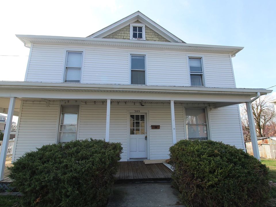 1st image of 309 Chicago Ave