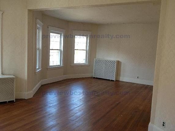 2nd image of 101 Saint Paul St #Sd2