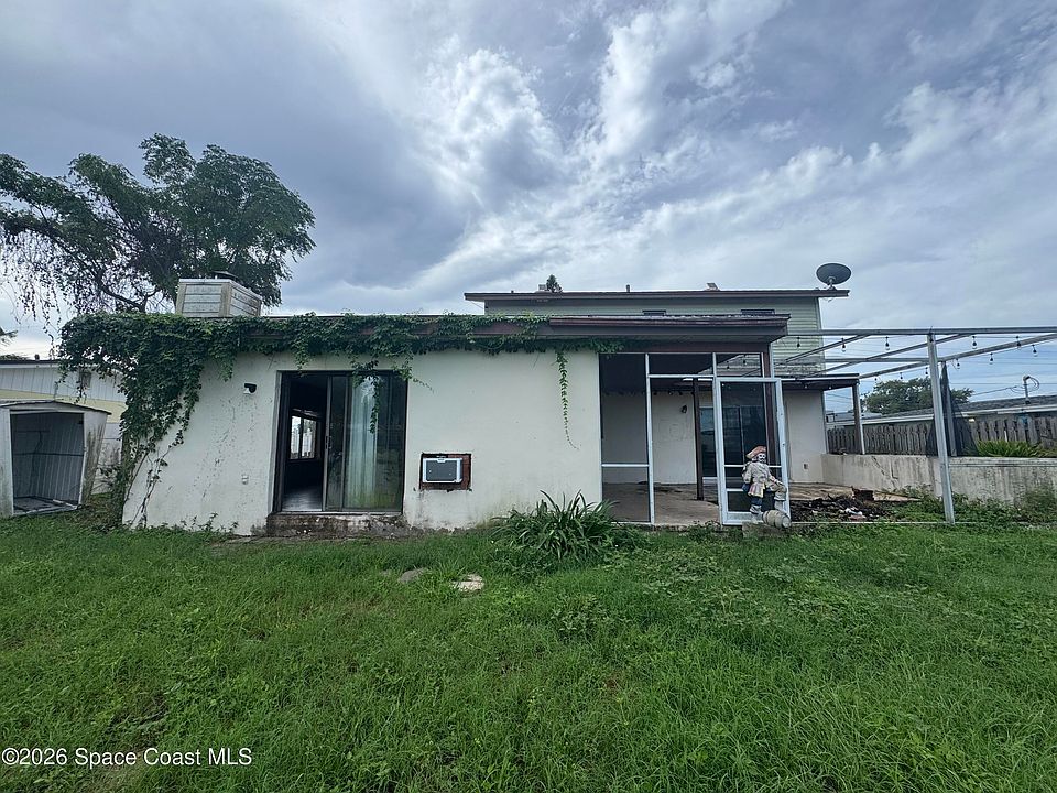 2nd image of 340 Riverside Ave