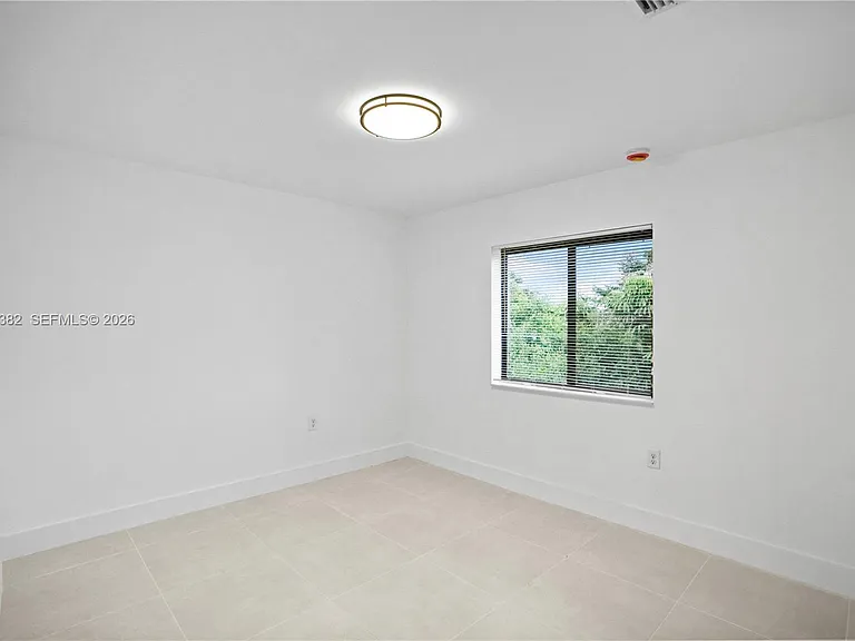 5823 NW 30th Ave #5823 — Photo 14