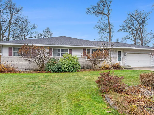 1921 Ora St, Muskegon, MI 49445