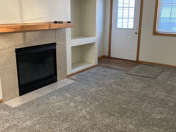2nd image of 2455 Yellowstone Dr