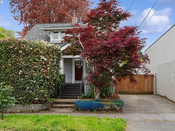 3rd image of 5624 NE Glisan St