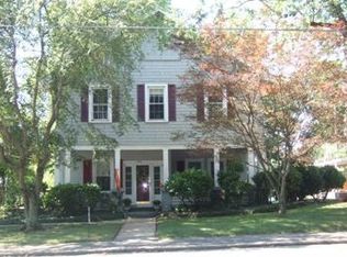 304 W Main St, Pilot Mountain, NC 27041