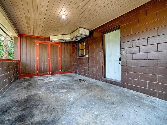 2nd image of 404 Louis St