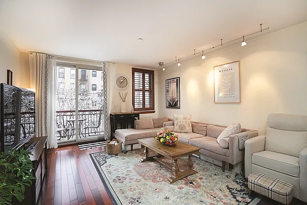 Sold by Spire Group | media 5