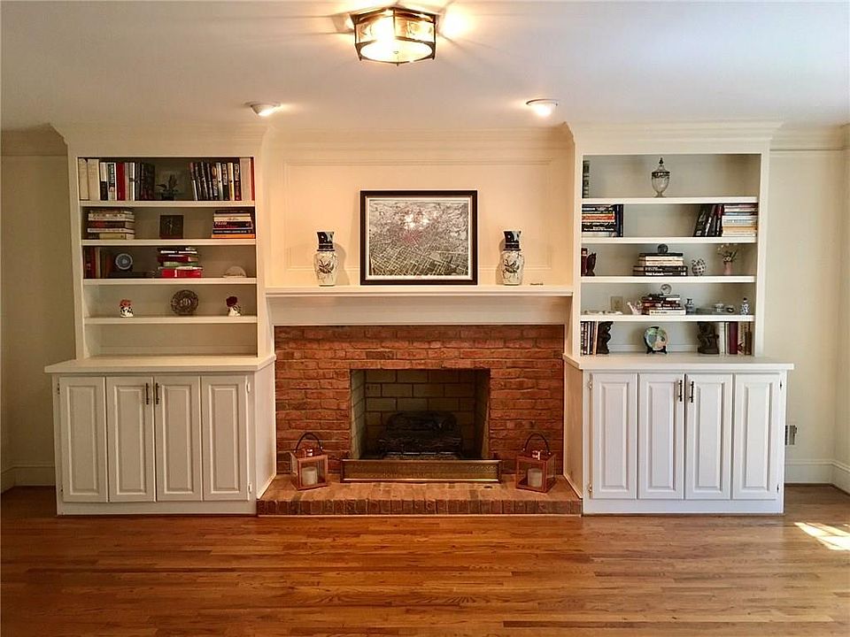 2nd image of 1781 Hamilton Pl