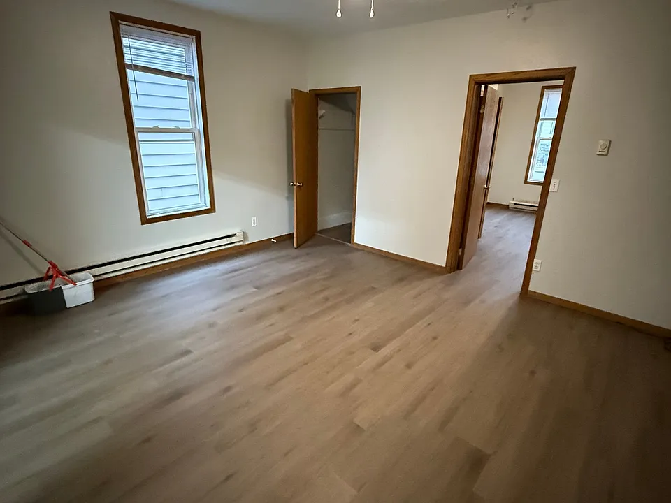 553 W Locust St #553