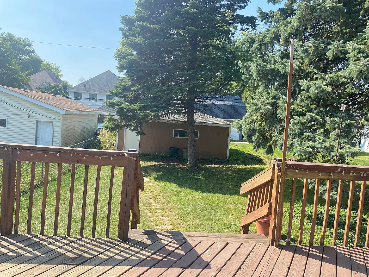 3 bed, 2200 sqft, $3,400 — Photo 3