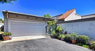 2nd image of 707 Calle Casita