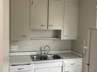 908 Evangeline Rd, Cleveland, OH 44110