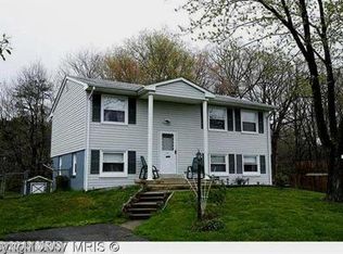 4714 Kentwood Ln, Woodbridge, VA 22193