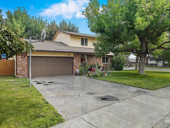 2nd image of 2345 Longbow Dr