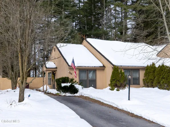 36 Queen Mary Drive, Queensbury, NY 12804