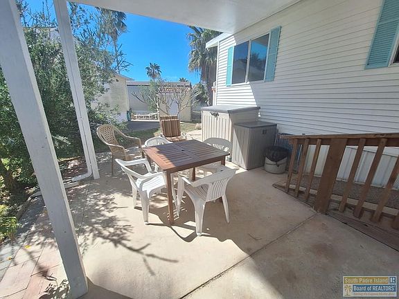 5th image of 753 E Clam Cir