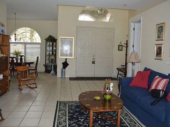 5th image of 15901 Kent Ct
