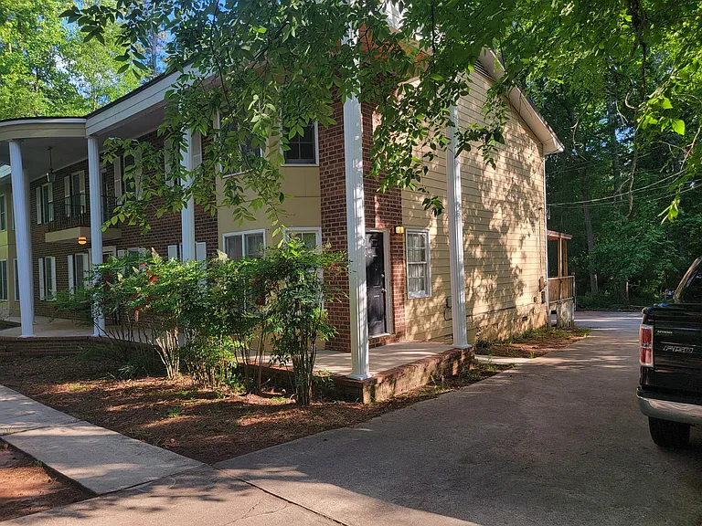 183 Highland Park Dr #183 — Photo 2
