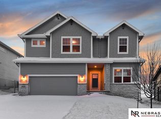 4414 S 215th Ave, Elkhorn, NE 68022