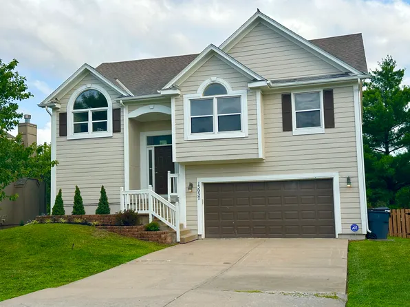 13937 W 150th Ter, Olathe, KS 66062