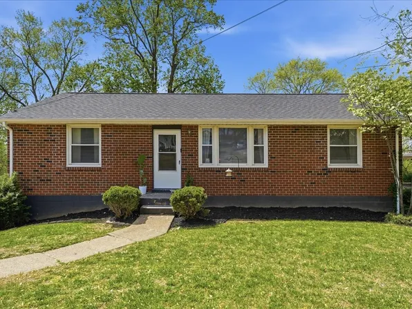 250 Bonnacroft Dr, Hermitage, TN 37076