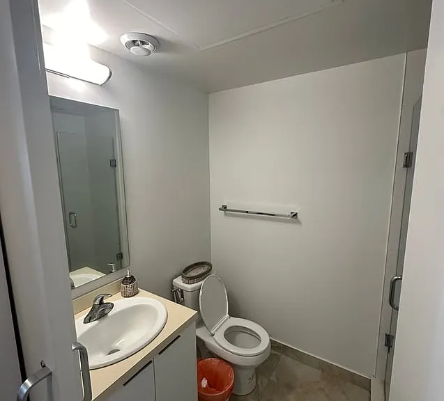 14 York St #5403A — Photo 5
