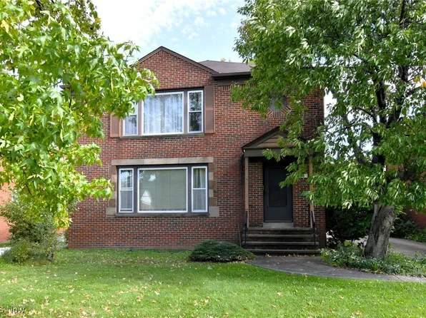 2385 Warrensville Center Rd, University Heights, OH 44118